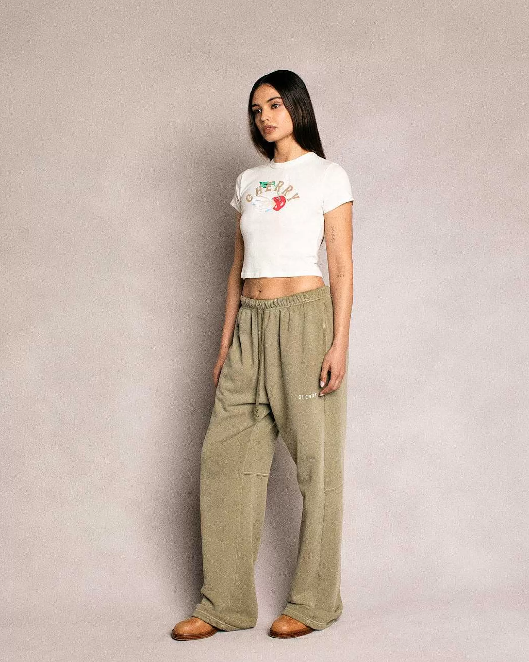 Cherry Sweatpants-Basic Logo Parachute Sweatpants (Olive)
