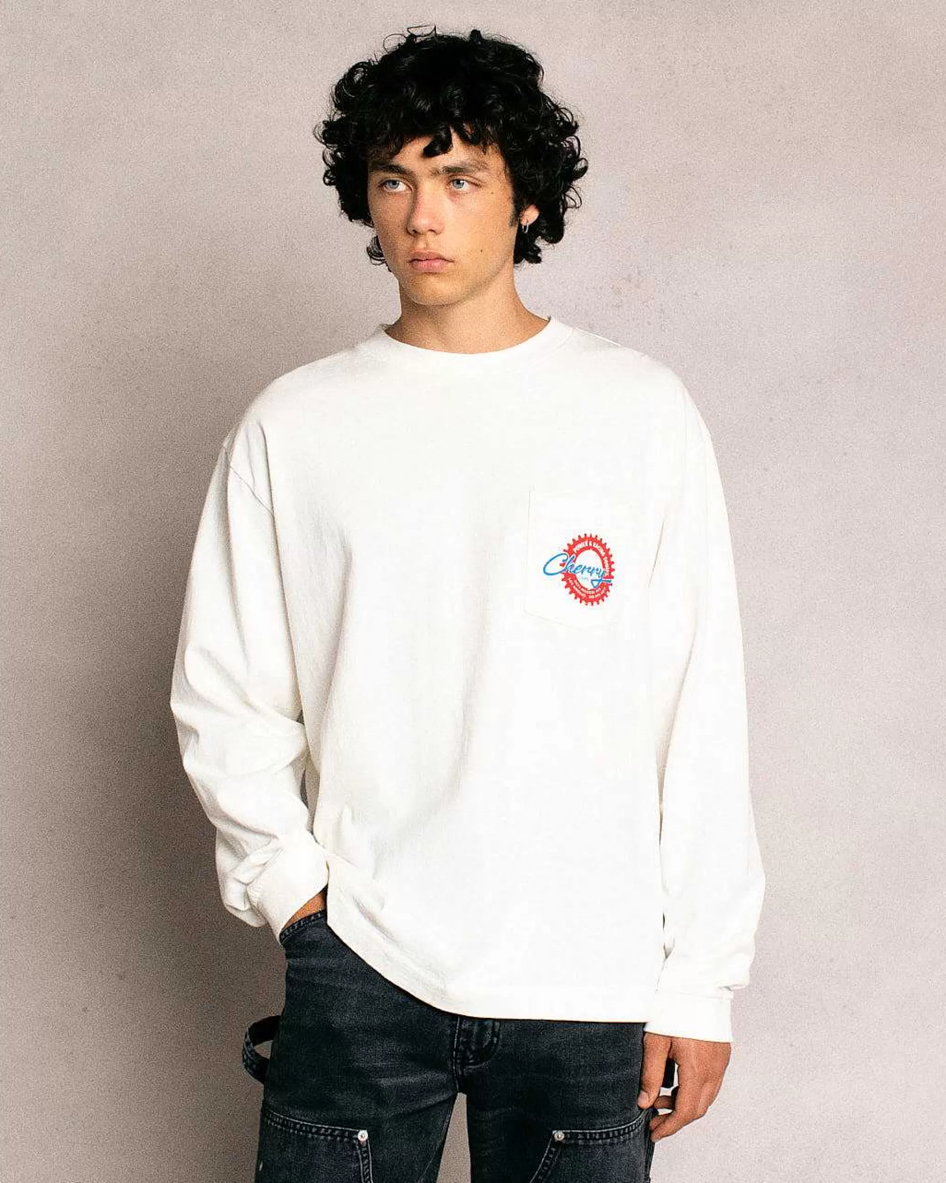 Cherry Tees & Long Sleeves- Cams Pocket L/S T-Shirt (Vintage White)