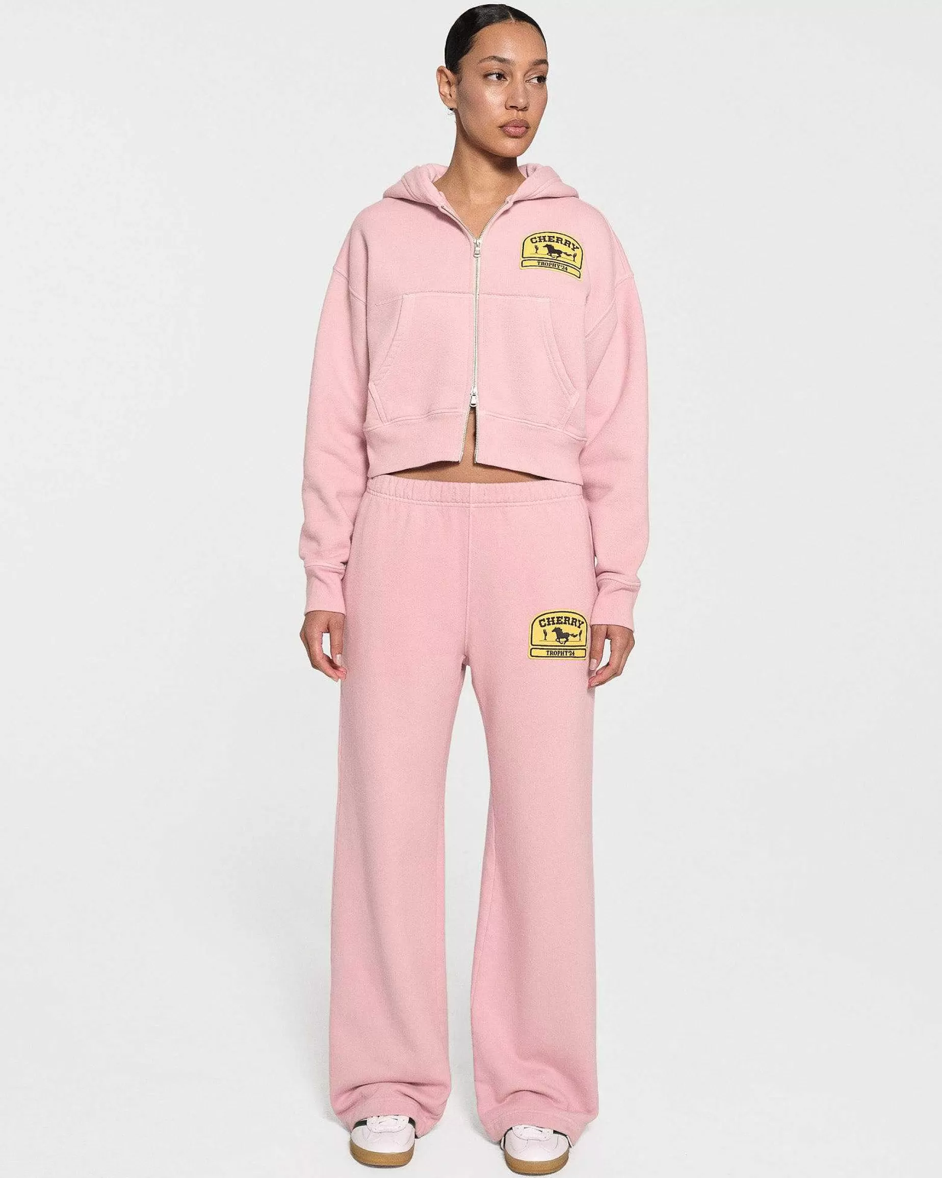 Cherry Sweatshirts-Women'S Cropped Zip-Up Hoodie (Pink)